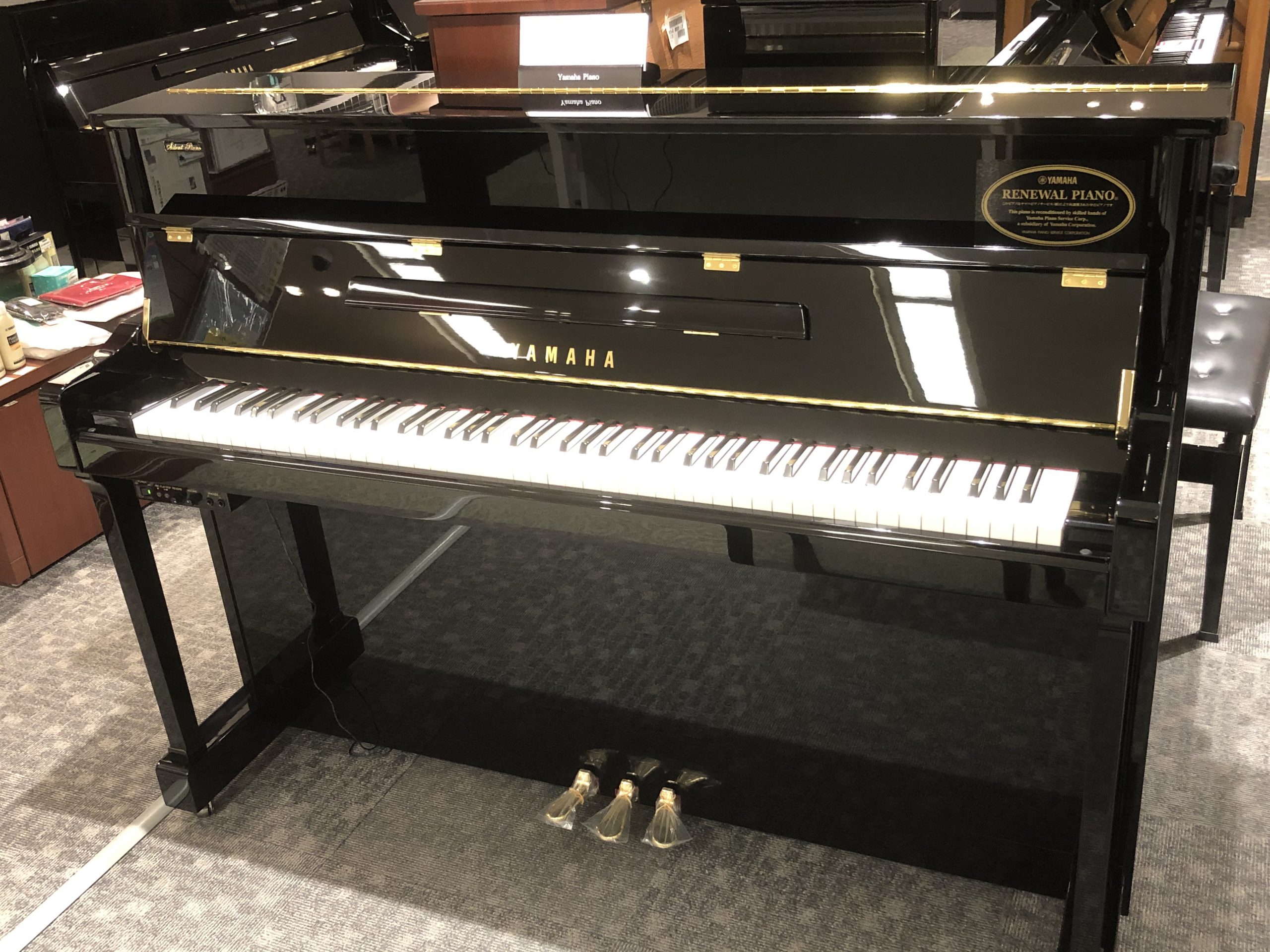YC1SG(サイレント付き)¥598,000(税込)